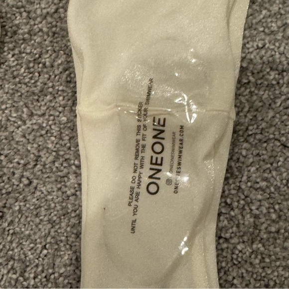 OneOne Swimwear Free People Ariel Bottom Ivory Side Ties Adjustable size XS NWOT - Picture 7 of 10